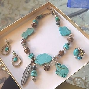 Turquoise and rhinestone beaded necklace with rhinestone earrings and ring set